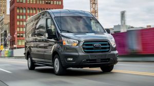 nuovi furgoni 2022 ford e-transit