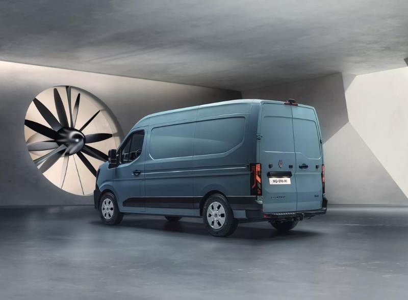 Nuovo Renault Master design ed esterni